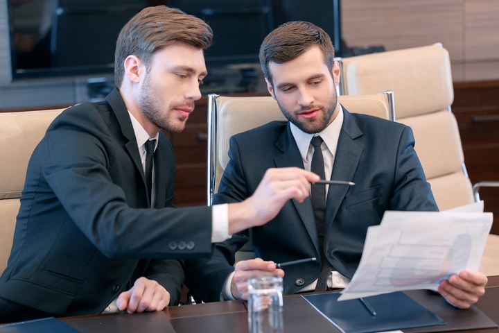 5 Steps to Find the Best Corporate Lawyer
