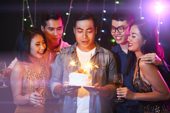 11 Unique Birthday Party Ideas for Men